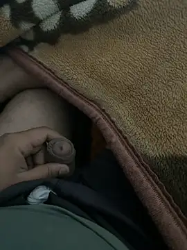 youngboywithcurvymilf online show from March 15, 4:13 pm