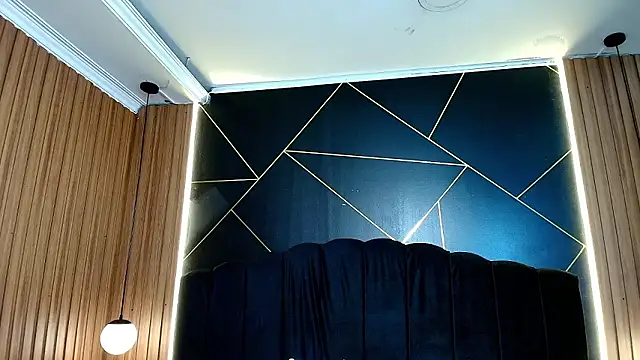 MoriahStorm online show from February 23, 12:13 pm