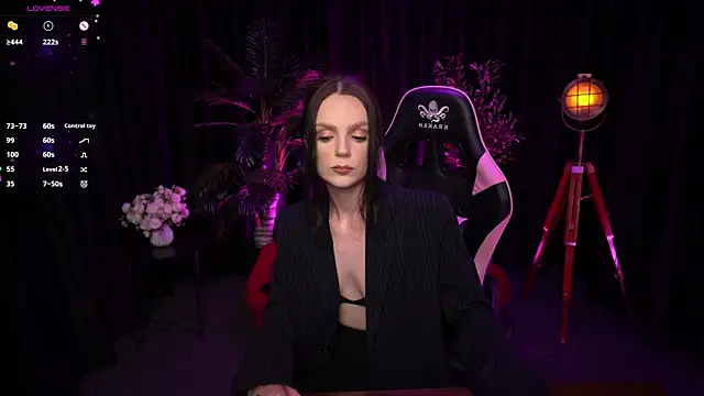 Wild Alice me online show from May 1, 3:27 pm