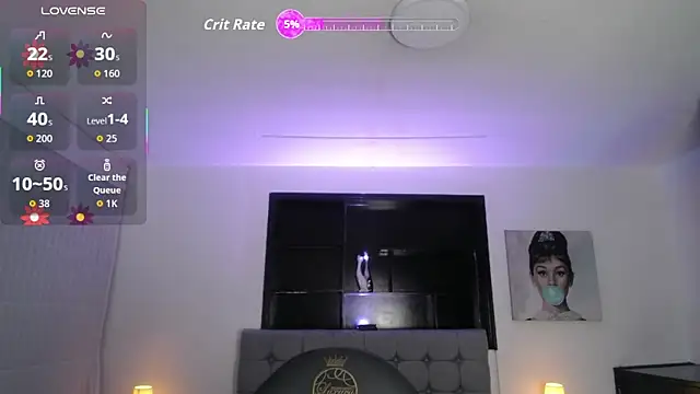 Snapshot of Sweett_liia_ chatting on June 13, 7:56 pm Sweett liia online show from June 13, 7:56 pm