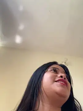 11-Victoria online show from March 7, 4:48 pm