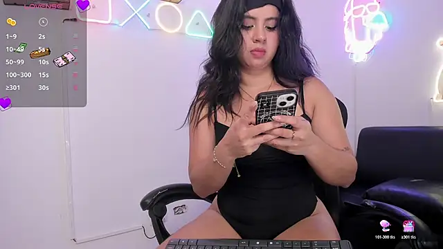 Valery Cortez   online show from July 6, 9:17 pm