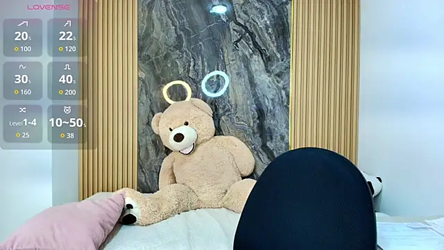 scarlett lumi online show from February 24, 11:08 am