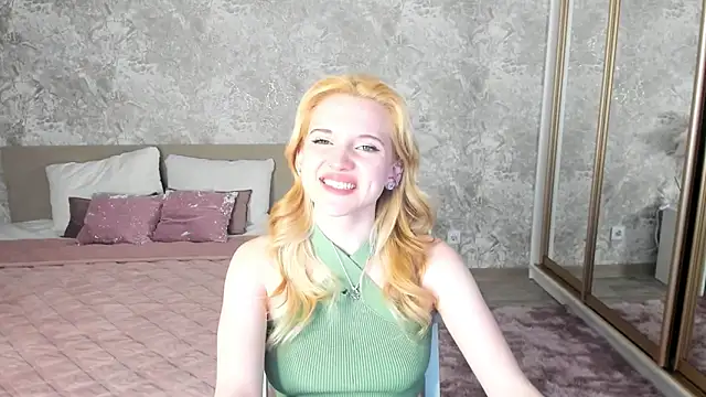 CarryParker online show from March 12, 7:53 pm