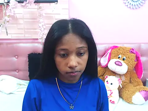 Snapshot of cutedoll4u chatting on March 27, 4:18 pm cutedoll4u online show from March 27, 4:18 pm