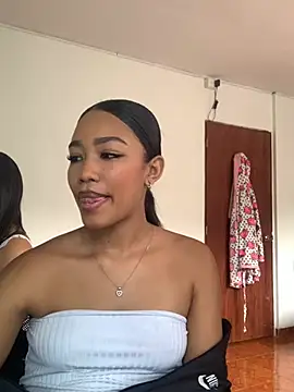 kali rousse online show from February 19, 1:07 pm