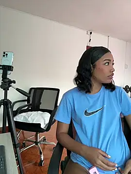 kali rousse online show from February 23, 12:57 pm