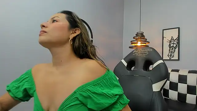 CAAMII SWEETT online show from March 9, 7:40 pm