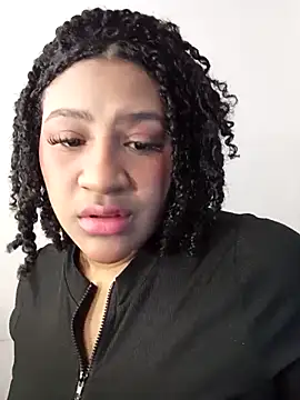 gigiblue89 online show from May 1, 8:41 am