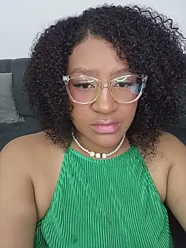 Snapshot of gigiblue89 chatting on August 2, 9:30 am gigiblue89 online show from August 2, 9:30 am