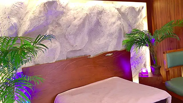 Rolyloren  online show from March 4, 3:51 pm