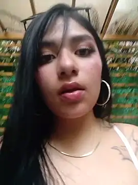 KaileeRoss online show from February 28, 7:04 pm