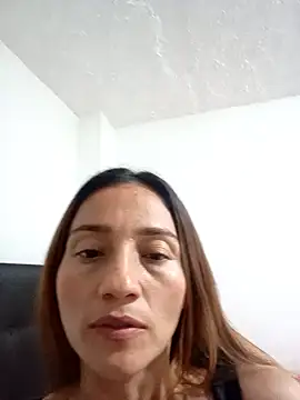 Snapshot of isaa- chatting on July 26, 8:49 pm isaa- online show from July 26, 8:49 pm