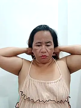 mature l0ve43 online show from May 10, 8:08 am