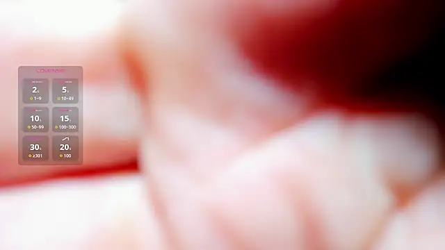 Snapshot of little__eva chatting on May 21, 8:38 pm little eva online show from May 21, 8:38 pm