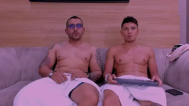 Snapshot of privacy_friends chatting on February 28, 9:16 pm privacy friends online show from February 28, 9:16 pm