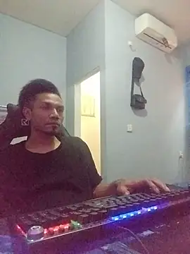 UcEng Lab online show from February 20, 8:27 am