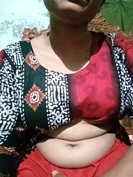BreezySexyGirl69 online show from June 18, 11:47 am