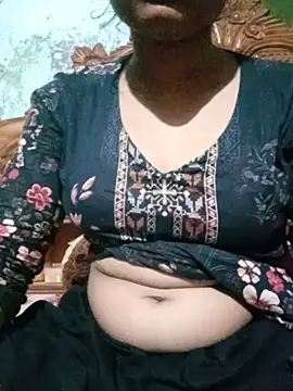 BreezySexyGirl69 online show from June 21, 9:56 am