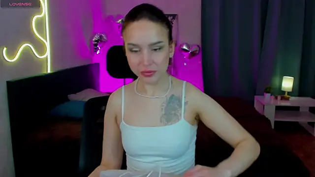 tina xx tina online show from April 28, 1:37 am