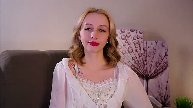 EugeniaEarl online show from February 21, 1:12 pm