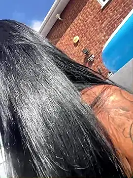 Snapshot of Destinylovex chatting on June 13, 8:34 am Destinylovex online show from June 13, 8:34 am