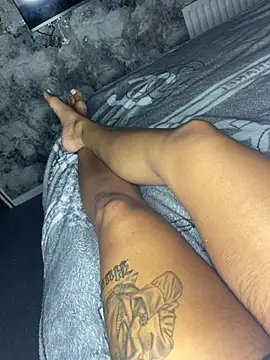 Snapshot of Destinylovex chatting on June 29, 10:43 pm Destinylovex online show from June 29, 10:43 pm