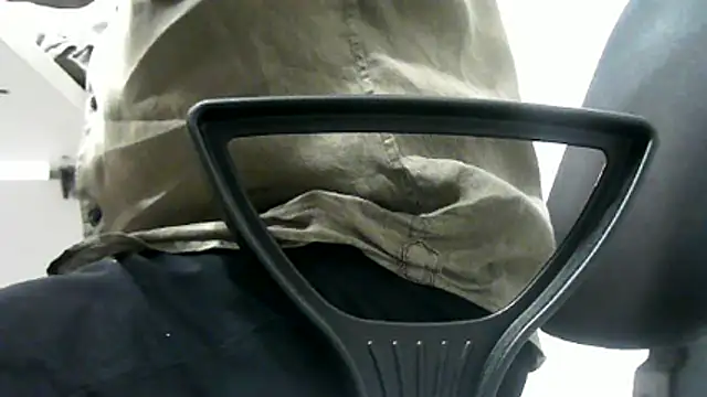 Snapshot of gitano697 chatting on June 30, 12:17 pm gitano697 online show from June 30, 12:17 pm