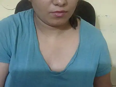 Aniya Hazel online show from March 21, 6:55 pm