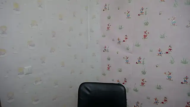 Snapshot of AliaWill chatting on March 15, 5:35 am AliaWill online show from March 15, 5:35 am