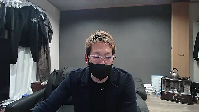 ryuaaaaa online show from March 1, 4:42 pm