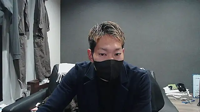 Snapshot of ryuaaaaa chatting on April 5, 4:48 pm ryuaaaaa online show from April 5, 4:48 pm