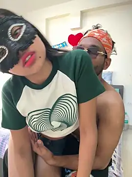 Snapshot of sizzler_hotz chatting on February 22, 10:36 am sizzler hotz online show from February 22, 10:36 am