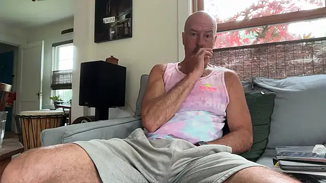 Snapshot of Guy__Grey chatting on June 26, 1:26 pm Guy Grey online show from June 26, 1:26 pm