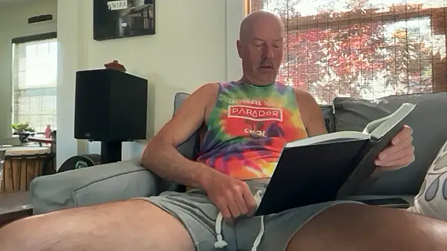 Snapshot of Guy__Grey chatting on July 2, 1:06 pm Guy Grey online show from July 2, 1:06 pm