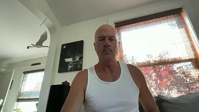 Snapshot of Guy__Grey chatting on July 3, 1:28 pm Guy Grey online show from July 3, 1:28 pm