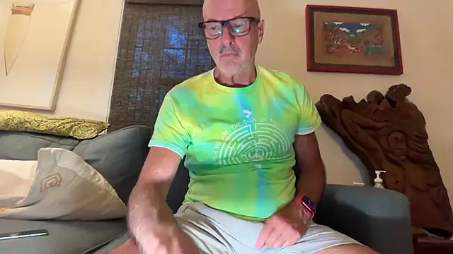 Snapshot of Guy__Grey chatting on July 6, 12:40 am Guy Grey online show from July 6, 12:40 am
