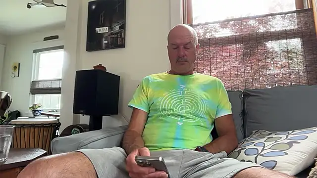 Snapshot of Guy__Grey chatting on July 22, 1:03 pm Guy Grey online show from July 22, 1:03 pm
