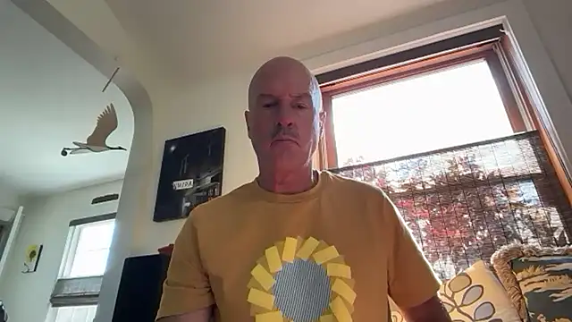Snapshot of Guy__Grey chatting on July 23, 1:42 pm Guy Grey online show from July 23, 1:42 pm