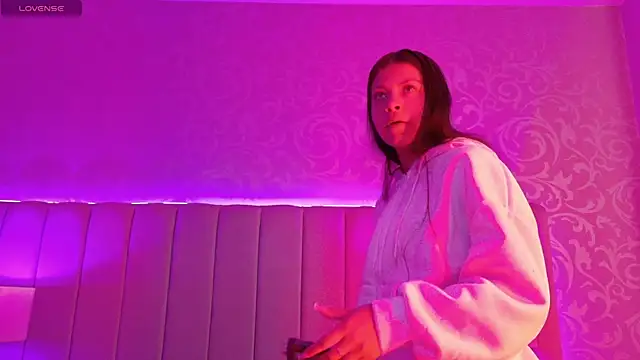 Emily  Stef online show from July 28, 12:12 pm