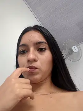 DulceCaroX online show from July 14, 2:12 pm