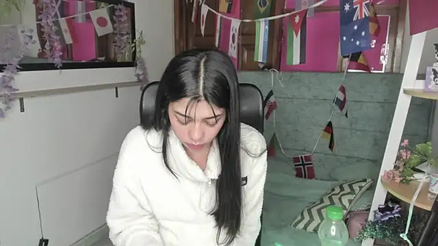Snapshot of Aysha_winxs chatting on July 7, 9:46 am Aysha winxs online show from July 7, 9:46 am
