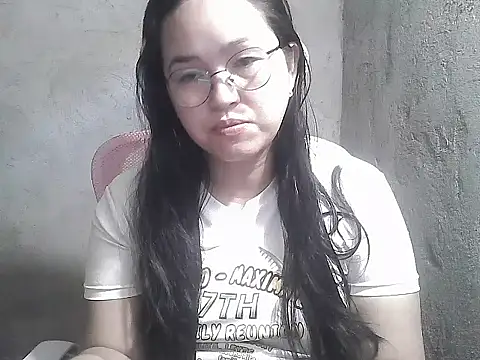 wildchinita00 online show from June 25, 8:30 am