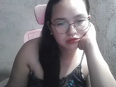 wildchinita00 online show from July 12, 8:55 pm