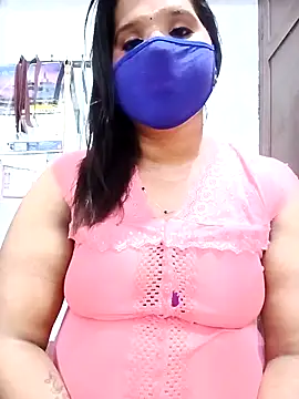 Tamil Romantic queen online show from March 22, 6:11 pm
