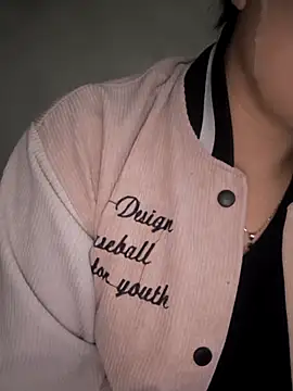 MayEva ly online show from February 24, 12:52 am