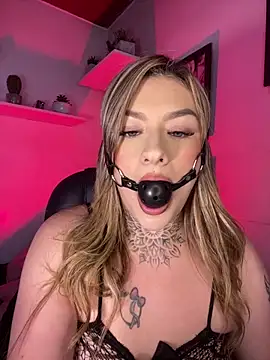 Eliee Roth online show from March 11, 3:01 am