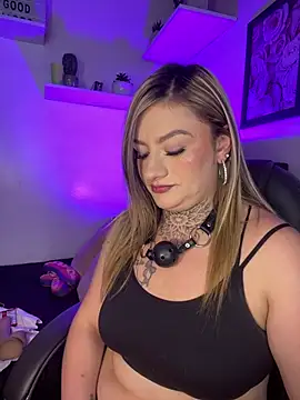 Eliee Roth online show from March 13, 3:13 am