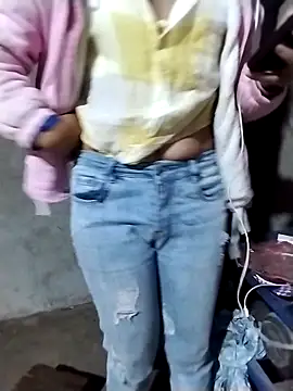 ngocbao11 online show from March 7, 1:24 am