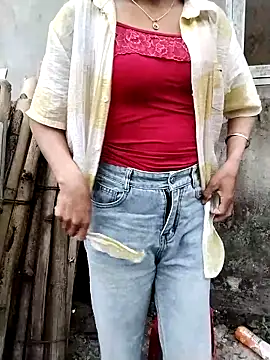 ngocbao11 online show from April 1, 12:44 am